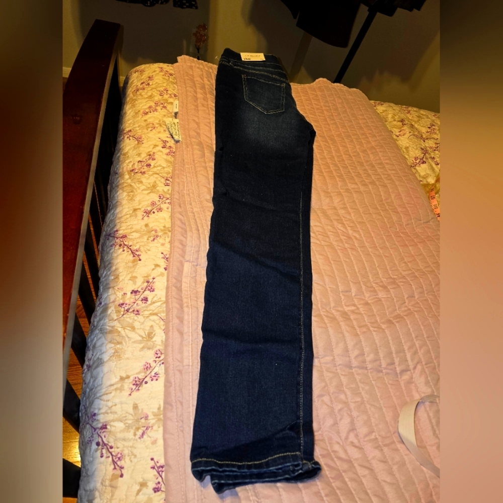 NWT Juniors YMI Skinny Dark Wash Jeans sz 7/28